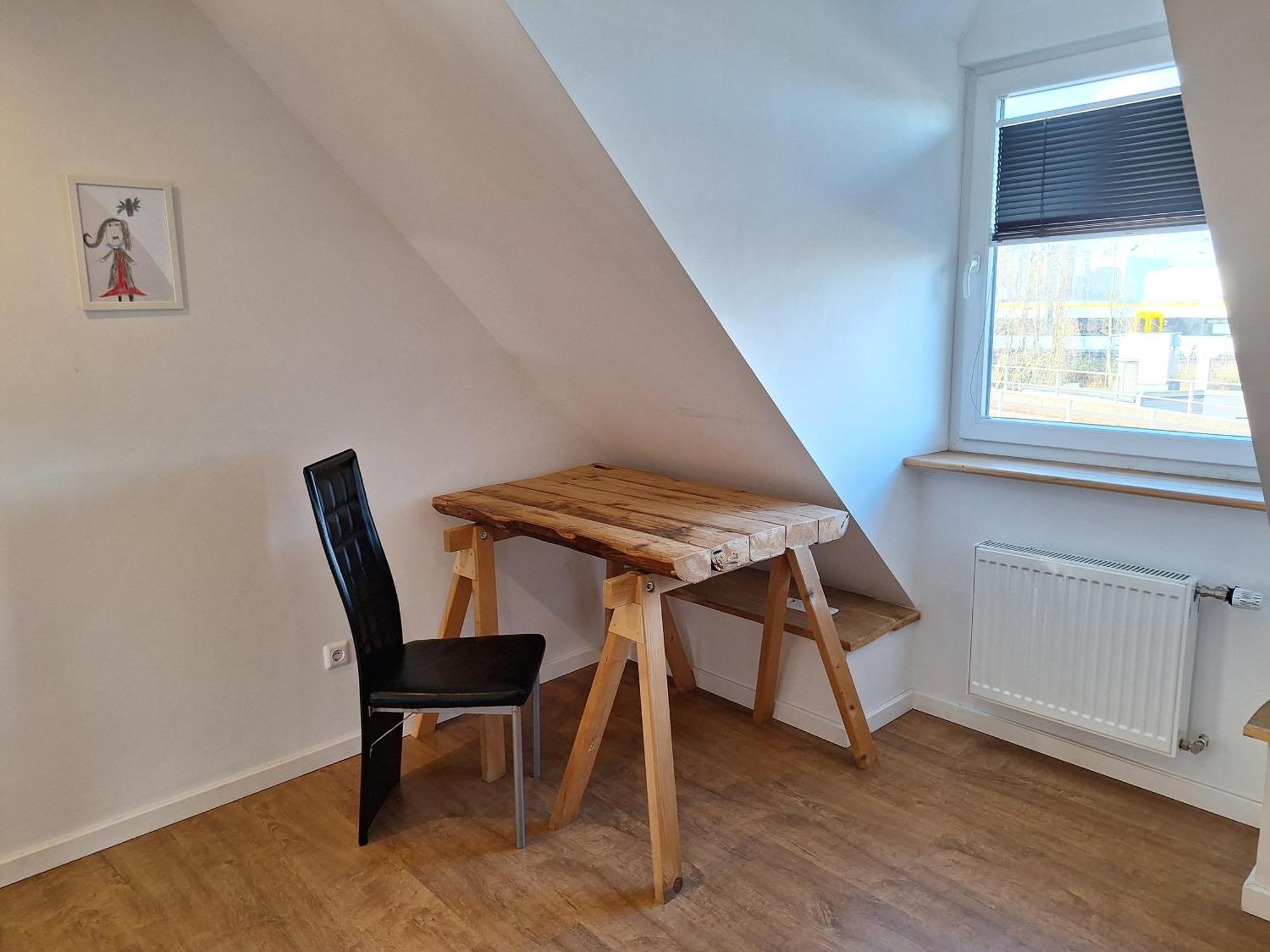 Bielefeld Zentral Komplette Fewo, 4 Schlafbereiche Bis Zu 8 Personen Esterno foto